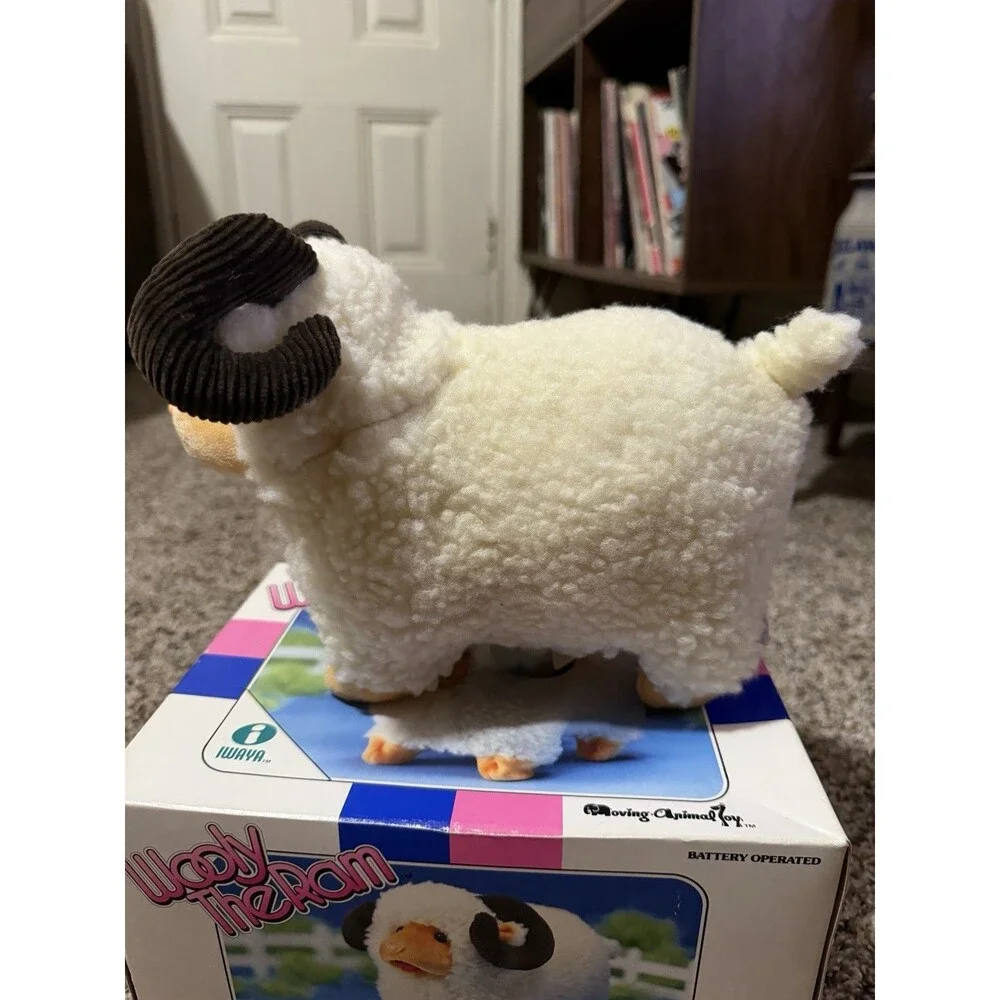 Vintage Iwaya Wooly The Ram Battery Operated Moving Animal Toy w/ Box Works
